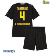 Borussia Dortmund Nico Schlotterbeck #4 Bortedraktsett Barn 2026-27 Kortermet (+ Korte bukser)